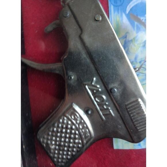 Japanese Cap Gun By YACHT 1958 Framed Excellent Condition - Picture 4 of 13